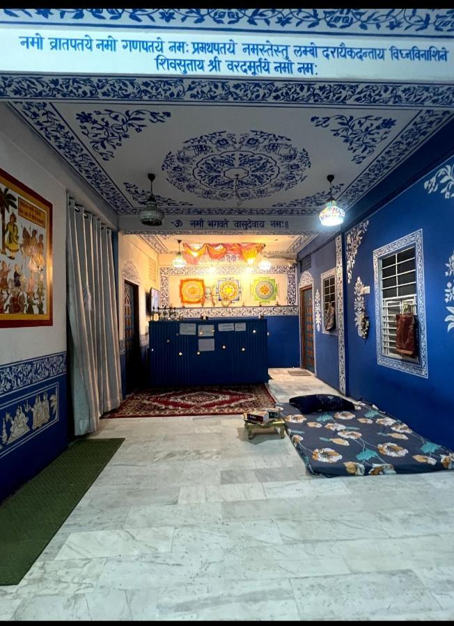 House Of Touristers Hotel Джайпур Екстериор снимка
